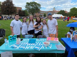 Students in the Biotechnology Society at Syracuse University network with professionals in the biotech industry as well as develop career-preparation skills like resume-building.