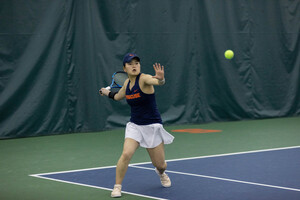 Syracuse beats Cornell 6-1 to start the season 3-0 despite losing Miyuka Kimoto to an elbow injury in singles play.